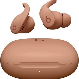 Best fit pros, noise cancellation in the ear headphones- only used once